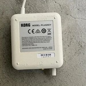 Korg Plugkey Mobile MIDI Audio White Good GP - Picture 1 of 2