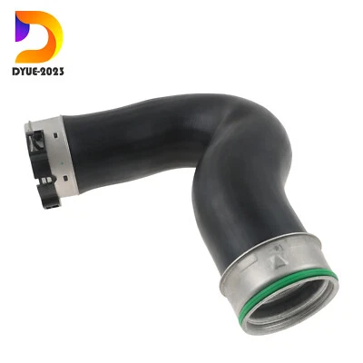 Manguera de conexión intercooler derecha apta para Mercedes-Benz Sprinter 3500XD 2018 Foto 1 de 4