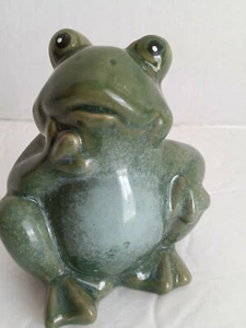 "Figura de rana verde contempladora cerámica humor jardín estanque decoración 3,5""x3,75" - Imagen 1 de 6