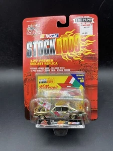 1996 Stock Rods 56 Ford Victoria 10years Ricky Rudd Issue 151 - Bild 1 von 3