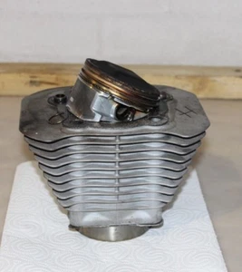 Buell XB9 SX S R Rear Cylinder with Piston Cylinder Year 03 - Picture 1 of 9