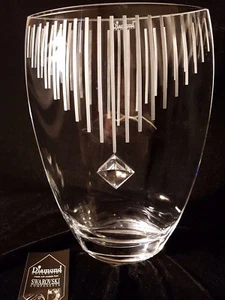 Valentines day gift Vase Elegant + Swarovski Crystal & Sandblasted Gift present - Picture 1 of 1