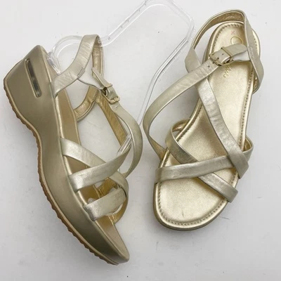 Sandalias Cole Haan de cuero dorado con correa para mujer 10B cuña plataforma aire Foto 1 de 4