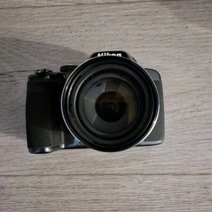 NIKON COOLPIX P520 DIGITAL CAMERA -SPARES OR REPAIR - Picture 1 of 4