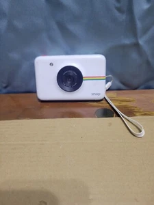 Polaroid Snap White 10MP Automatic Instant Print Digital Camera - Picture 1 of 3