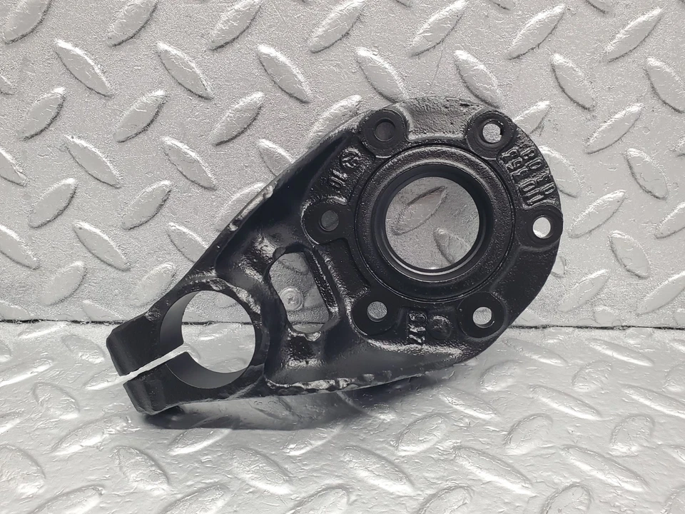 ⚙50924⚙ Mercedes-Benz W108 280SE 3.5 Rear Differential Axle Cover 1103530308 - Image 1 of 4