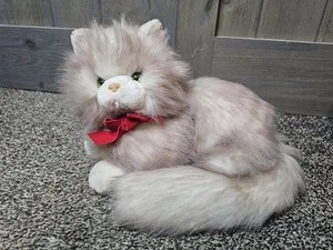 Peluche NIKKI RARO Vintage Años 80 Russ Berrie Caricia Mascotas Suaves con Etiqueta y Ojos Verdes - Imagen 1 de 4