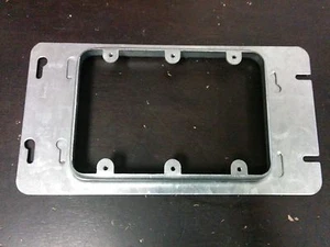(1 pieza) NUEVO 3-Pandillas Tres Dispositivos Pandilla Cubierta Adaptador Elevado 3/4" - Imagen 1 de 2