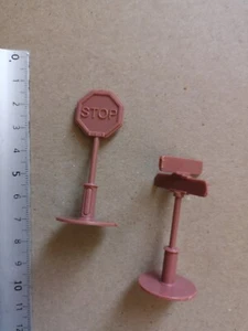 MINIATURE SIGNAGE SCENARIO / MARS ATTACKS GAME P229 - Picture 1 of 1