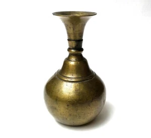 Ancien vase bouteille à alcool offrande pour les dieux bronze Newar Népal 18e - Imagen 1 de 3