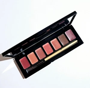 Paleta de labios Bobbi Brown nueva LE - Imagen 1 de 3