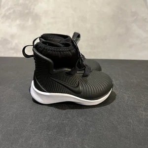 Nike Binsie Boots Toddler Size 3C Black Strap Running BQ5382-002 Winter Boots - Picture 1 of 9