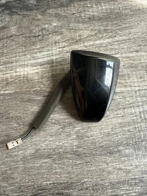 2006-2008 年 INFINITI FX35 ROOF GPS 天线信号原始设备制造商 #B — 第 1/2 张图片