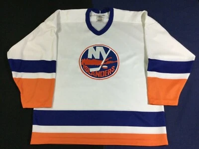 Vintage New York Islanders Hockey-NHL CCM Jersey Size L - Image 1 of 4