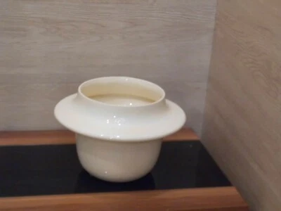 Schale  creme glasiert  14,5x16 cm Keramik  Portugal  Neu  Umtopf - Bild 1 von 2