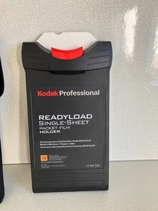 Kodak ReadyLoad Single-Sheet Packet Holder with one 160VC sheet film loaded - Picture 1 of 5