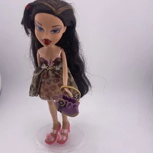 BRATZ DOLL JASMIN ()2001 PAMPERED PUPZ SALON STYLE - Picture 1 of 8