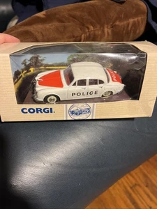 Vintage Police Jaguar 1/42 Corgi Classic Diecast New In Box Great Britain 1993 - Picture 1 of 8