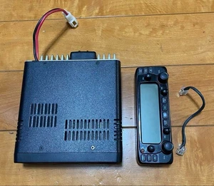 ICOM IC-2730 Transceiver wie besehen... - Bild 1 von 8