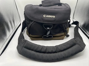Canon Camera Bag W/ Shoulder Strap & Waist Strap 100EG Black & Green - Picture 1 of 4
