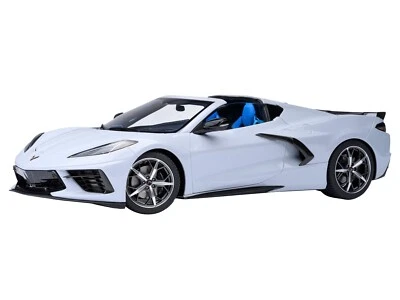2020 CHEVROLET CORVETTE C8 STINGRAY CERAMIC GRAY 1/18 MODEL CAR BY AUTOART 71284 - Image 1 of 4
