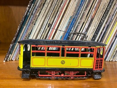 Modellino tram in latta - Immagine 1 di 4