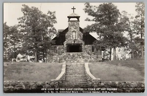 Arrowhead Beach Missouri Dama del Lago Capilla Foto Real Postal RPPC Años 50 - Imagen 1 de 2