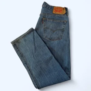 Vintage Levis 501 Denim Jeans Straight Leg Vintage 90s Levis 501 Jeans - Picture 1 of 8