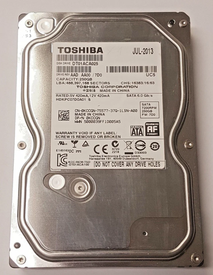 250 GB SATA Toshiba DT01ACA025 HDKPC07D0A01 7200 RPM 32MB HDD 3.5" Hard Drive - Image 1 of 1