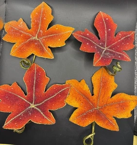 ¿Anillos de servilleta de hoja de arce con cuentas? Servilletero? Juego de 4 Decoración Cosecha Otoño - Imagen 1 de 8