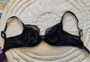 CHANTELLE black lace UNDERWIRE full coverage BRA unlined rhinestone logo 32 DDD - Picture 1 of 13