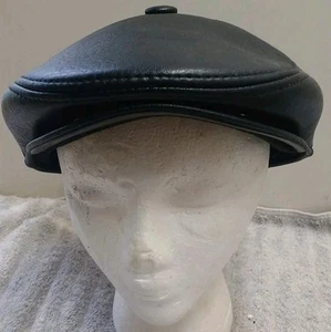Gorra plana de cuero negro momcular de colección con orejeras talla 7 1/2 - Imagen 1 de 7