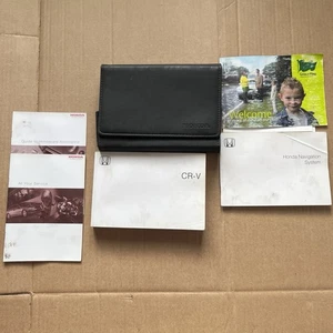 GENUINE HONDA CR-V CRV MK3 HANDBOOK OWNERS MANUAL + WALLET NAVIGATION HAND BOOK - Picture 1 of 9