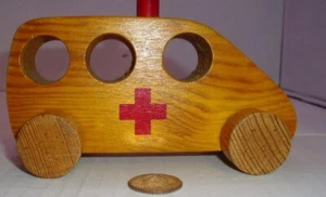 UNIQUE VINTAGE WOODEN BLOCK TOY AMBULANCE - Picture 1 of 3