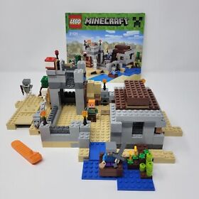 Lego 21121 The Desert Outpost Minecraft with Instruction Manual Complete