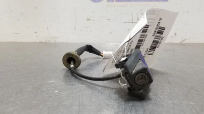 Cámara de visión trasera montada en puerta levadiza Mazda CX-9 18 2018 Foto 1 de 4