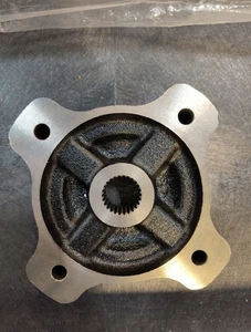 Can-Am Commander 800 1000 (2011-2020) Wheel Hub - 705401314 705400713 - Imagen 1 de 2