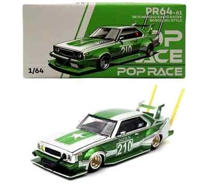 Pop Race 1:64 Nissan Skyline C210 Kaido Racer Bosozoku Style Modellauto PR640061 - Bild 1 von 4