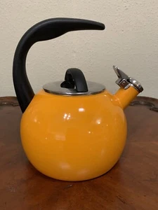 Chantal Enamel on Steel 2qt Whistling Tea Kettle Marigold Orange - Picture 1 of 11