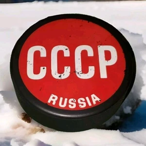 CCCP RUSSIA FEDERAZIONE RUSSA VINTAGE PUCK MADE IN CANADA 🇨🇦GENERAL TIRE SLUG - Foto 1 di 7