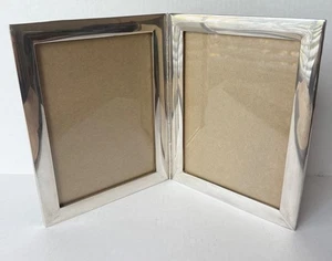 CORNICE PORTAFOTO pieghevole vintage o antica ARGENTO 950 migliore di STERLING grande 5" x 7" - Foto 1 di 13
