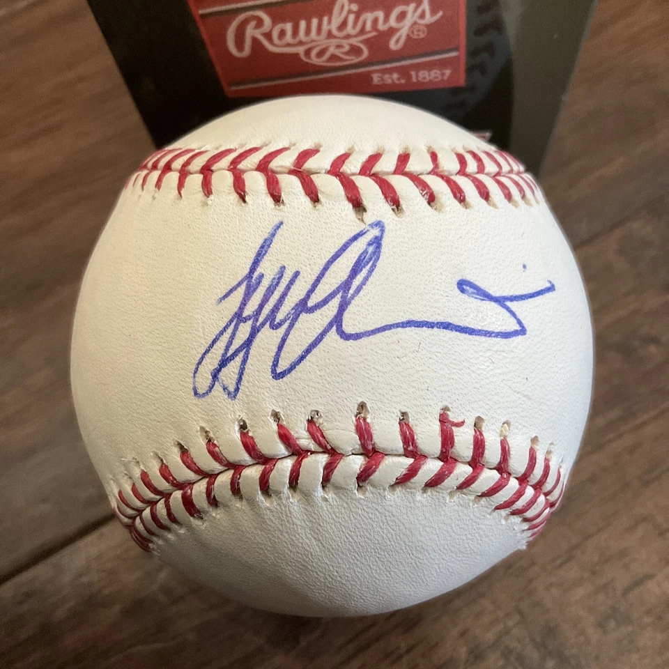 Autógrafo de béisbol automático firmado por Tyler Austin Rawlings OMLB Foto 1 de 1