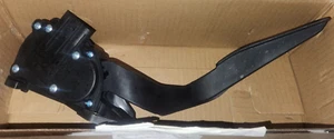 Dorman 699-105 Accelerator Pedal Compatible with Select Models - Picture 1 of 1