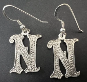 925 Sterling Silver Dangle Earrings Wire Hook Handcrafted Alphabet Letter N New - Picture 1 of 12