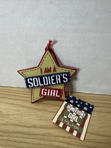 Adorno de Navidad Kurt S. Adler Homefront Girl "I AM A SOLDIER'S GIRL" - Imagen 1 de 6