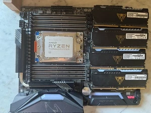 GIGABYTE TRX40 AORUS PRO, Threadripper 3970x, 128Go 3600MHZ DDR4 - Photo 1/2