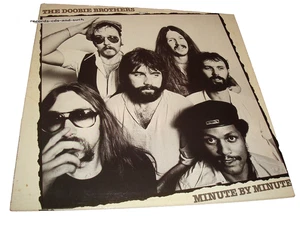 DOOBIE BROTHERS-MINUTE BY MINUTE-VG+/VG VINYL RECORD ALBUM LP - Picture 1 of 2