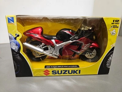 Suzuki GSXR1300R  Hayabusa 2005  red/black  1/12 Newray - image 1 of 4