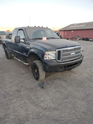 GRY RIGHT REAR DOOR TRIM PANEL 5C3Z2827406AAB 2005 FORD F250SD Foto 1 de 4