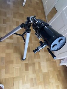 Celestron PowerSeeker 127EQ Teleskop - Schwarz